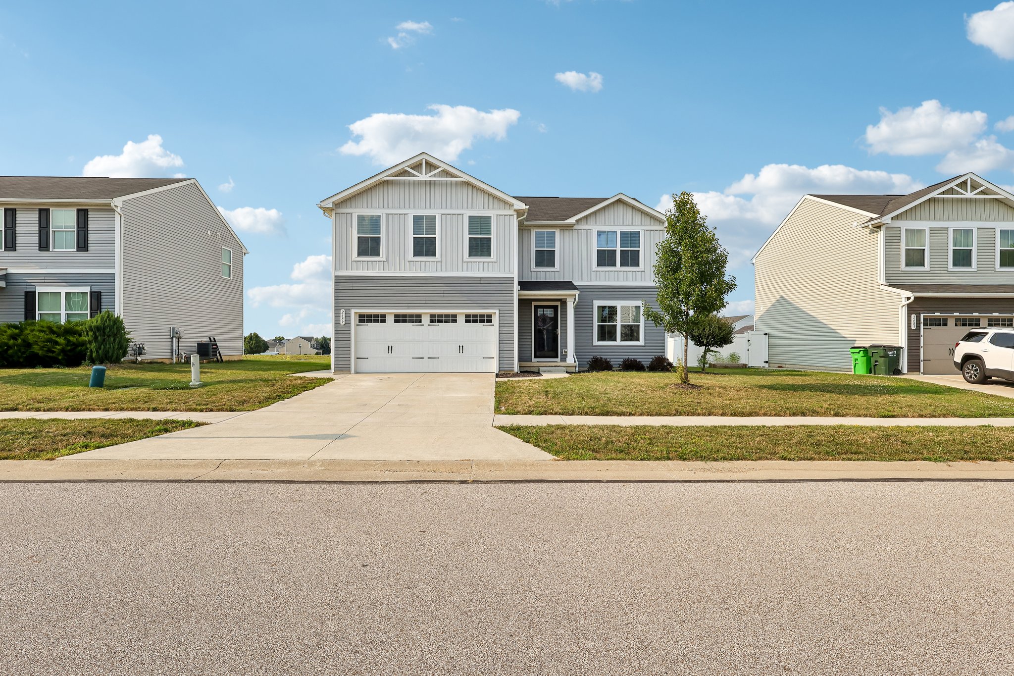 Himelrigh Blvd-S2707-002.jpg