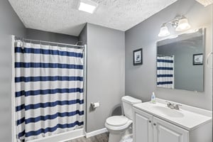 Himelrigh Blvd-S2707-028.jpg