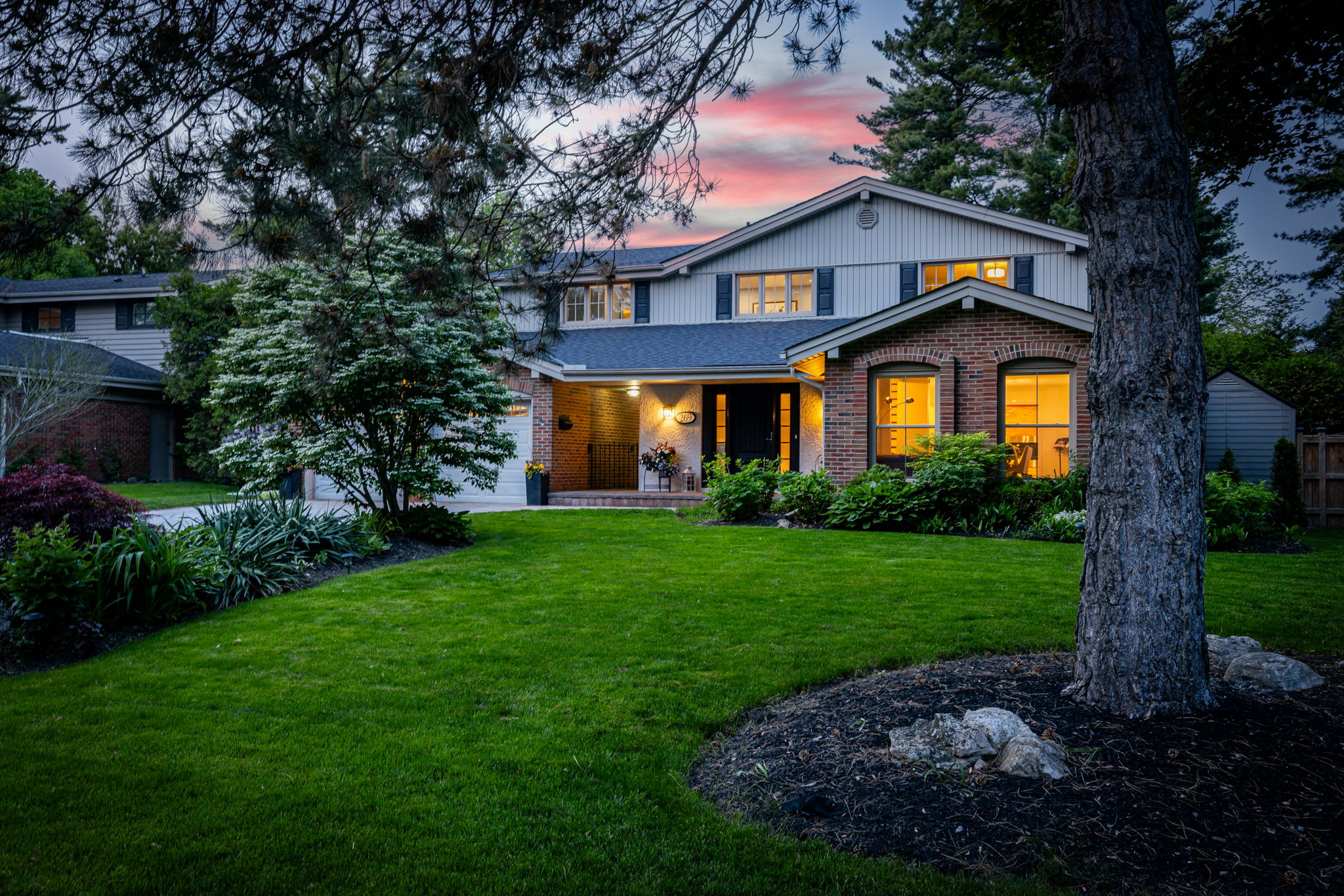 Oakville property showcase — delivered property photograph 3