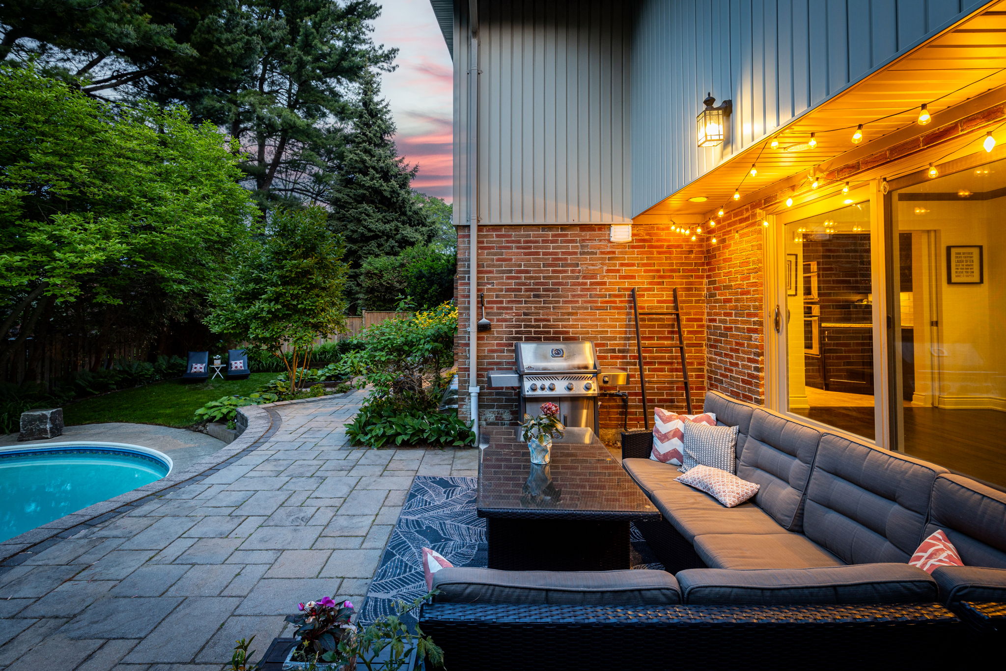Oakville property showcase — delivered property photograph 20