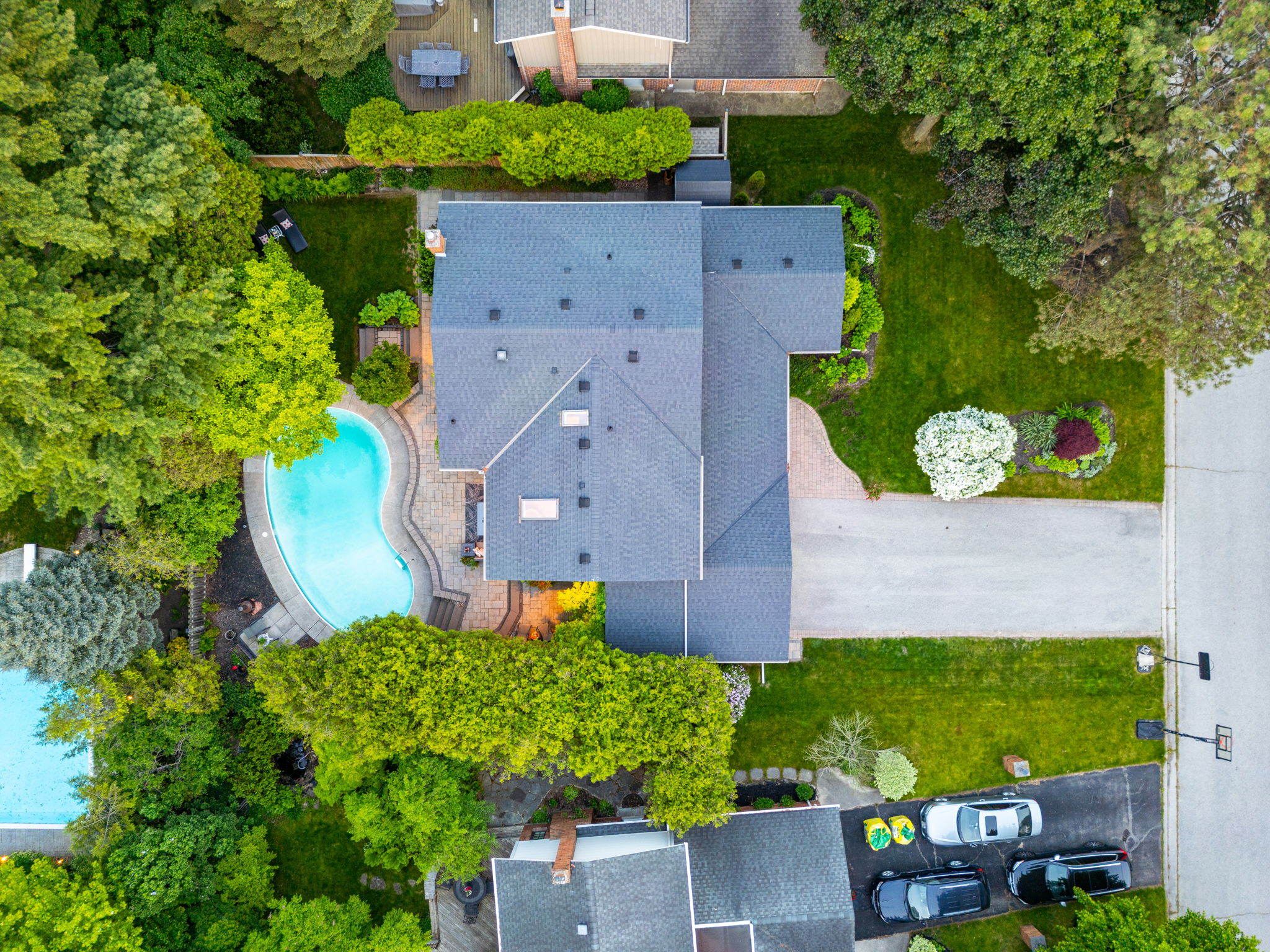 Oakville property showcase — delivered property photograph 33