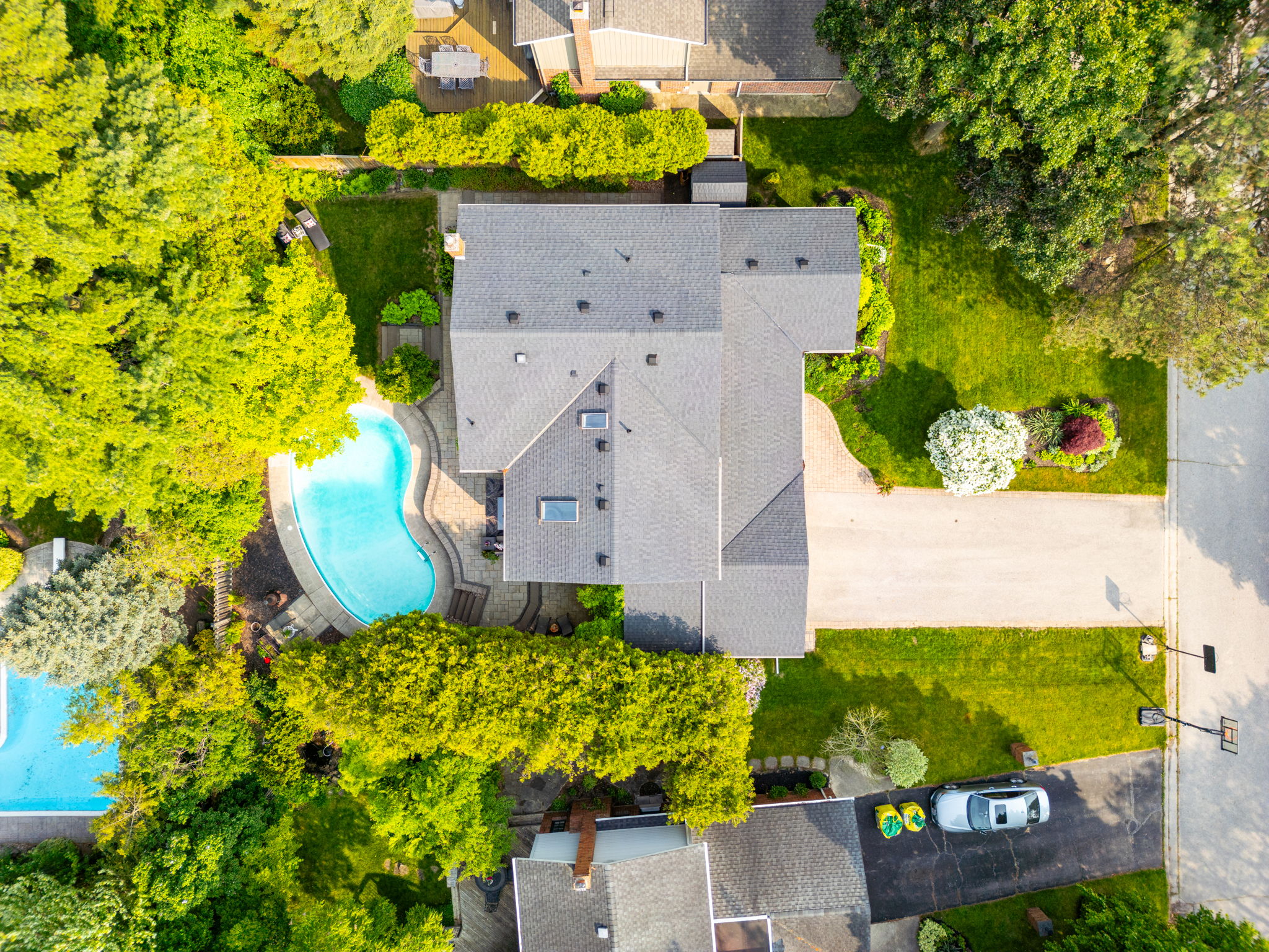 Oakville property showcase — delivered property photograph 34
