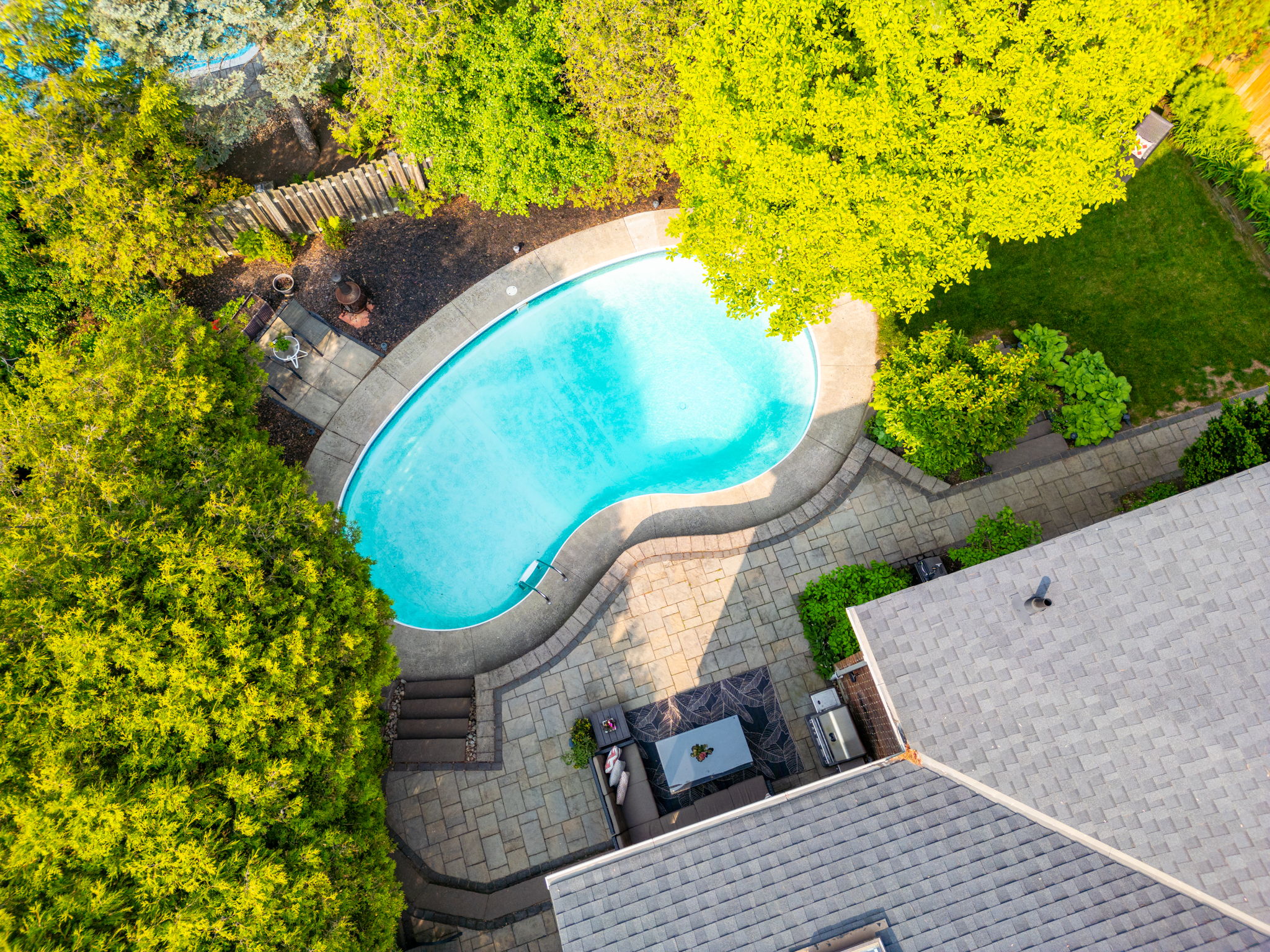 Oakville property showcase — delivered property photograph 36