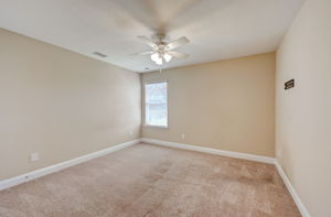 Grant Logan Dr-029