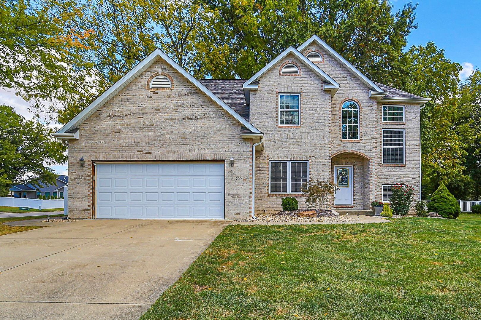 269 Harbor Mill Dr, Troy, IL 62294 PixVid