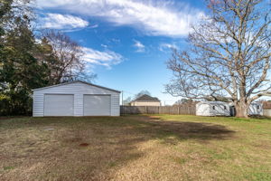 Back Yard/Shop
