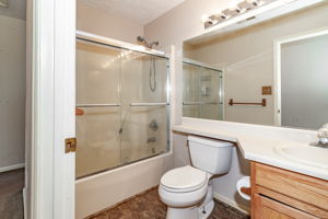 Full Bath 2