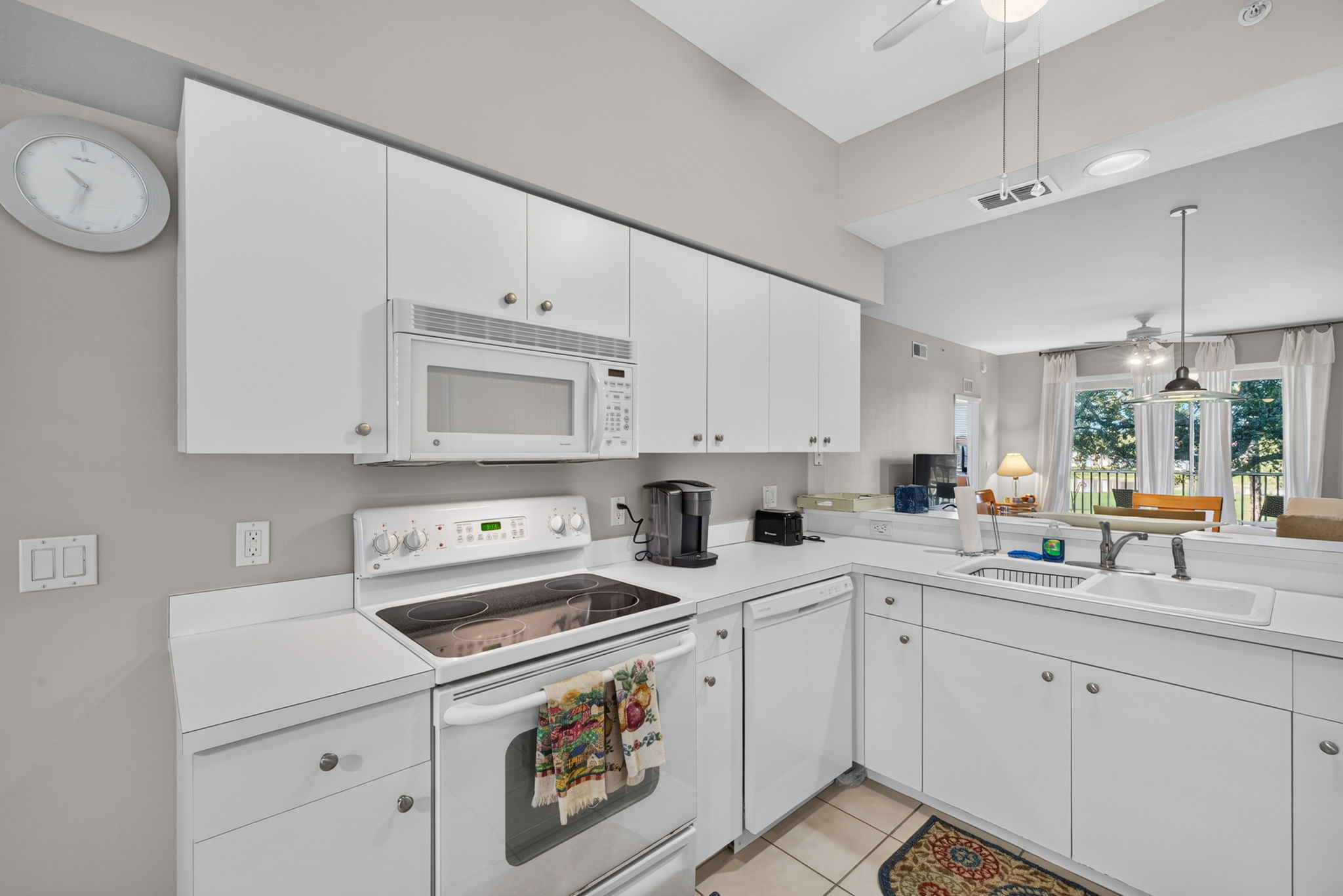 Kitchen 1 of 3
