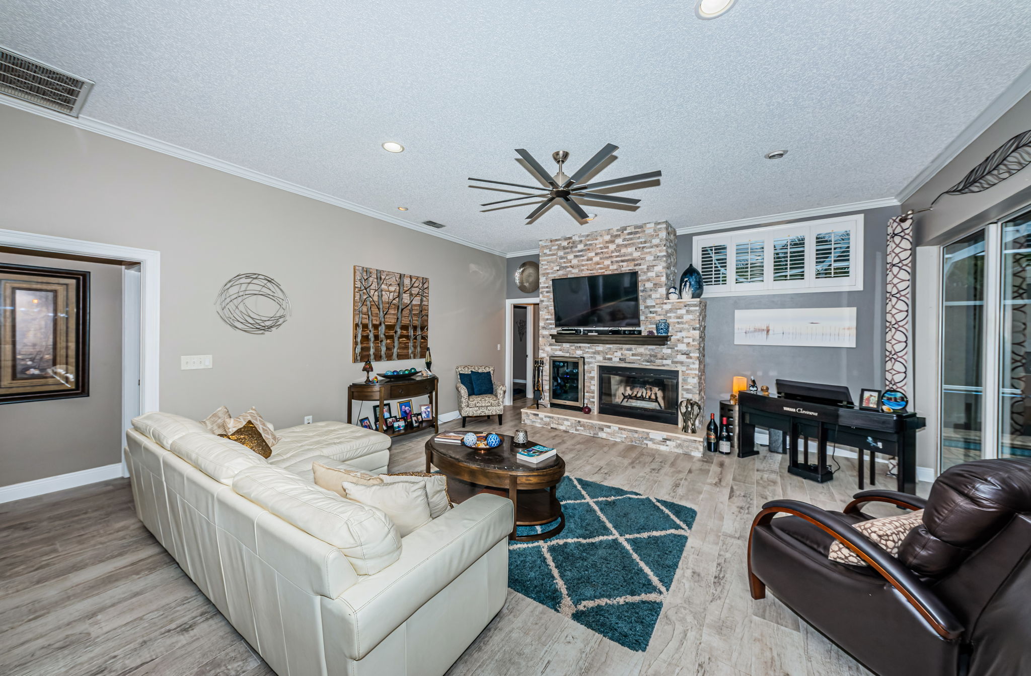 Family Room 1