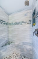 Bathroom 2b-2