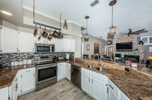 Kitchen 2-2-2