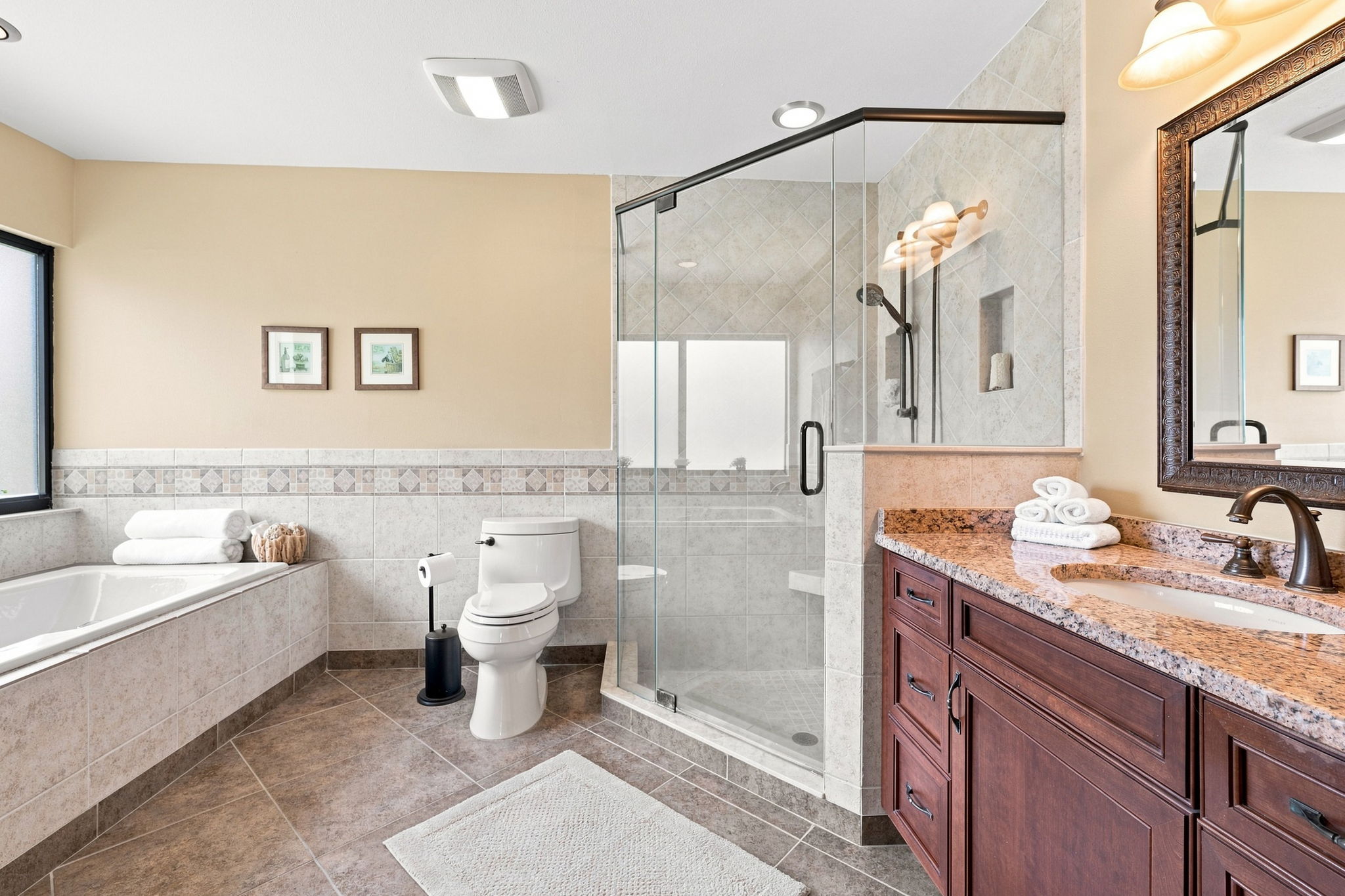 Primary Bathroom1b