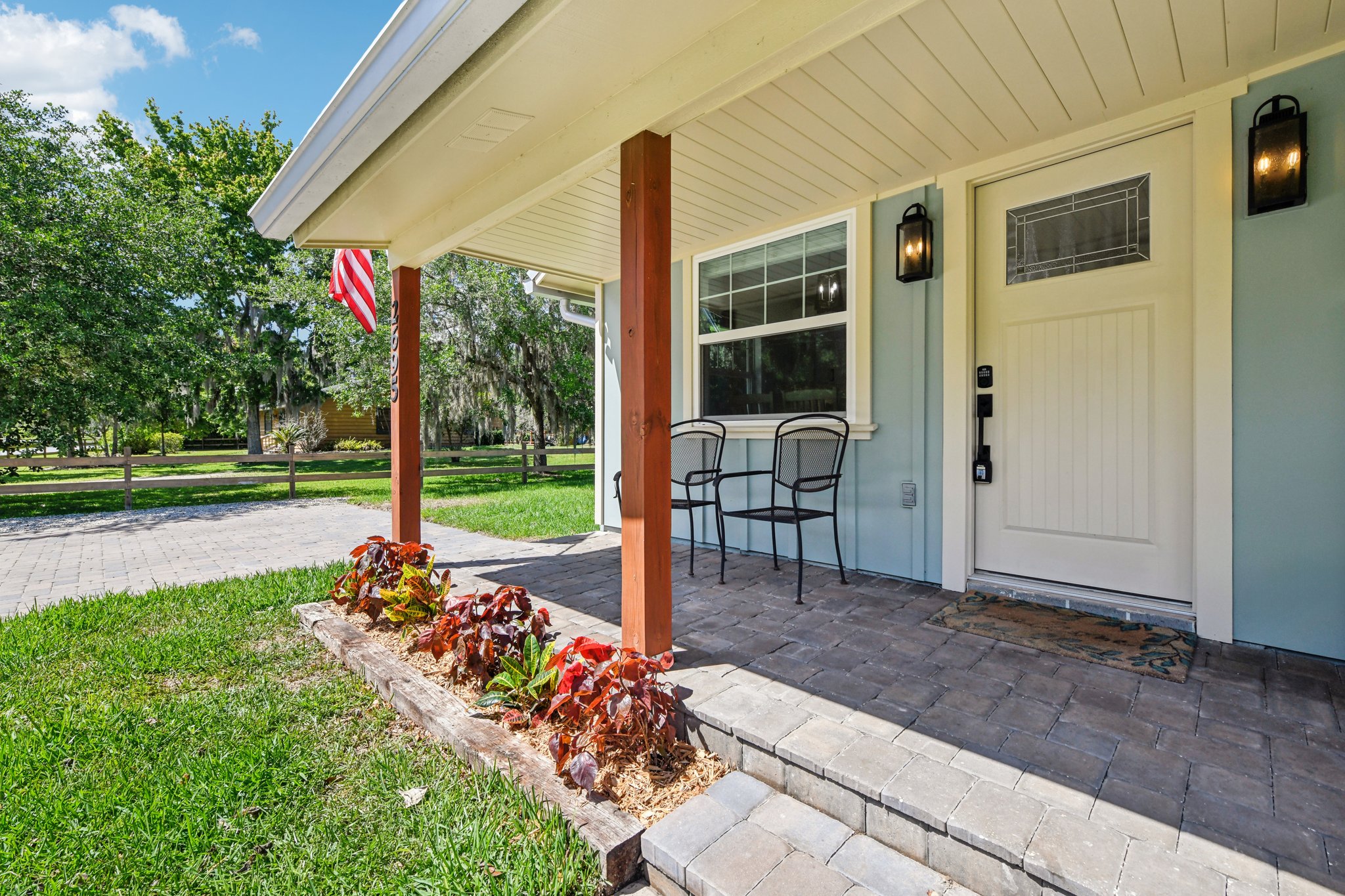 Holiday Woods Dr-S1504-005.jpg