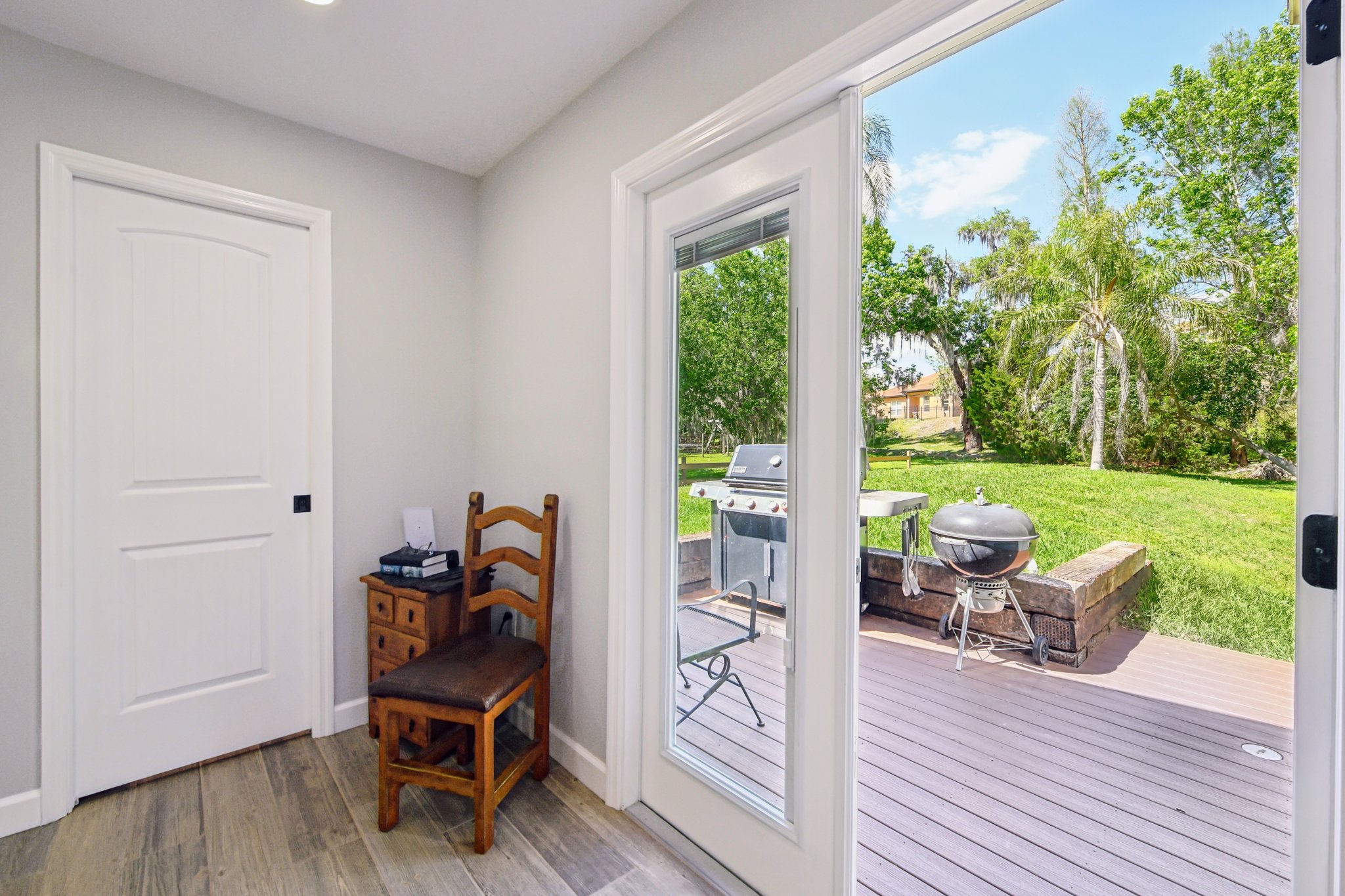 Holiday Woods Dr-S1504-036.jpg