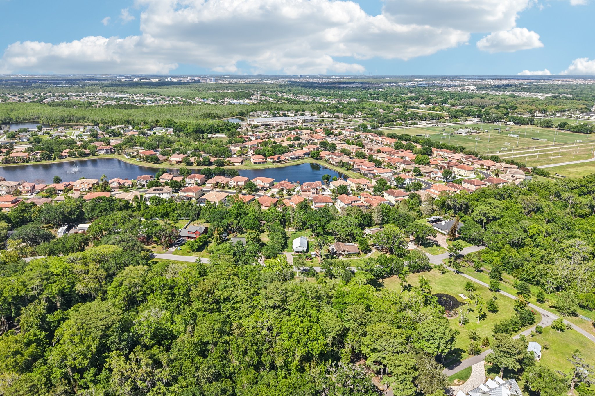 Holiday Woods Dr-S1504-044.jpg