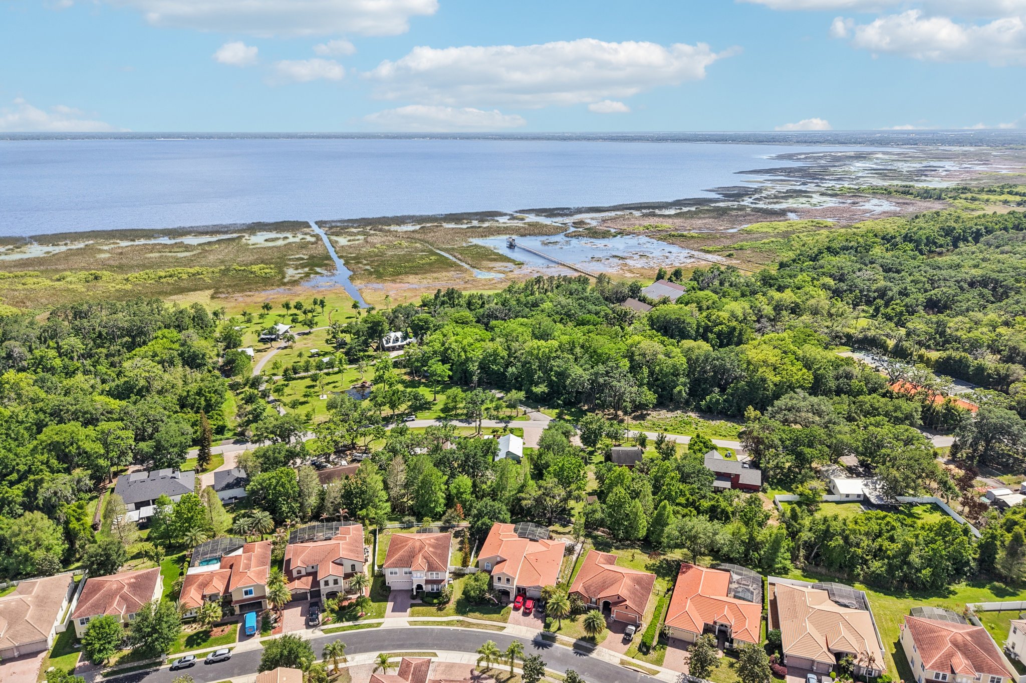 Holiday Woods Dr-S1504-049.jpg