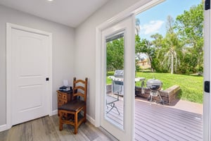 Holiday Woods Dr-S1504-036.jpg