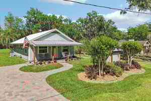 Holiday Woods Dr-S1504-037.jpg