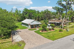 Holiday Woods Dr-S1504-038.jpg