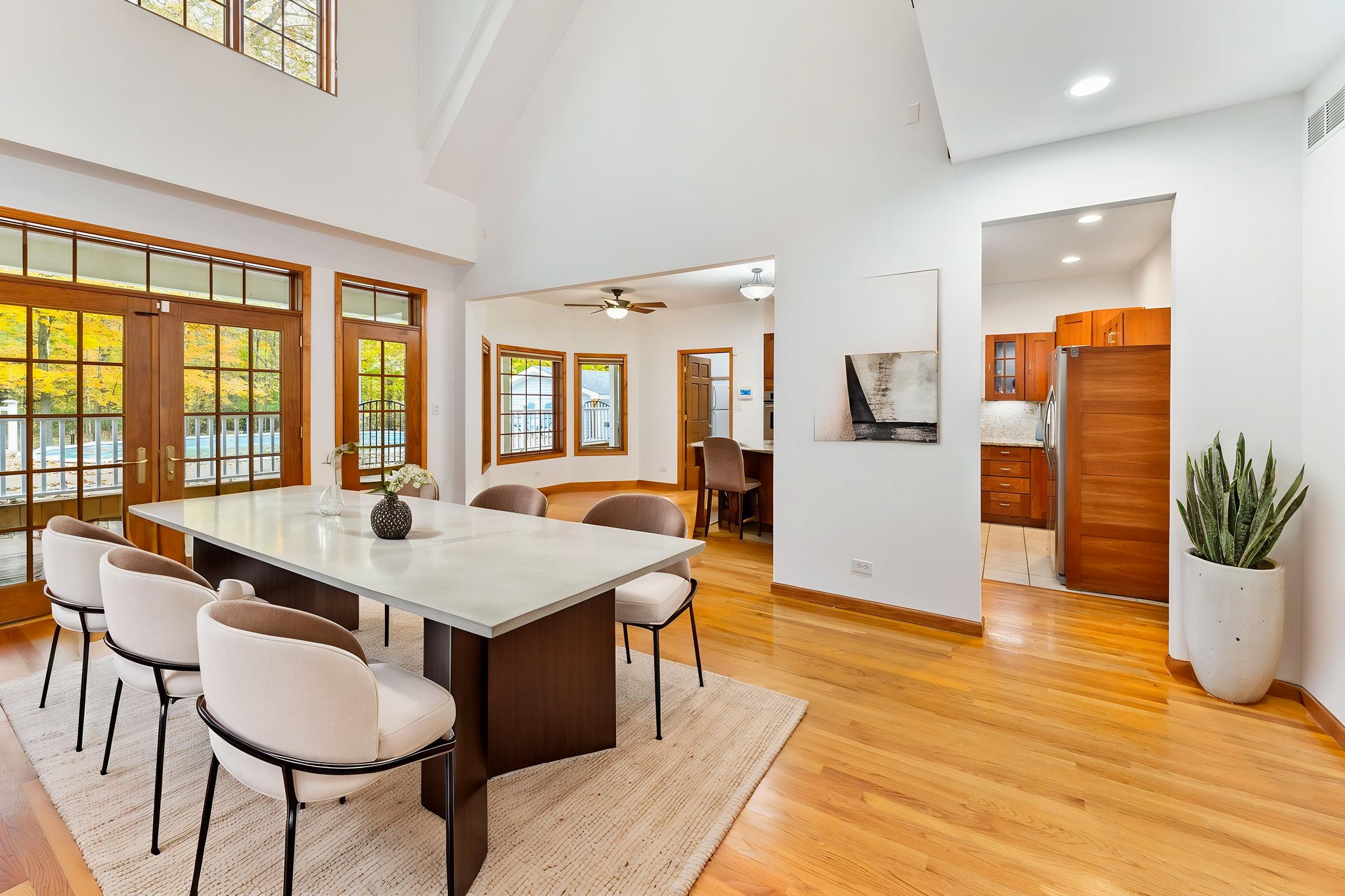 415A6673 virtually staged.jpeg