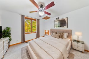 415A6733 virtually staged.jpeg