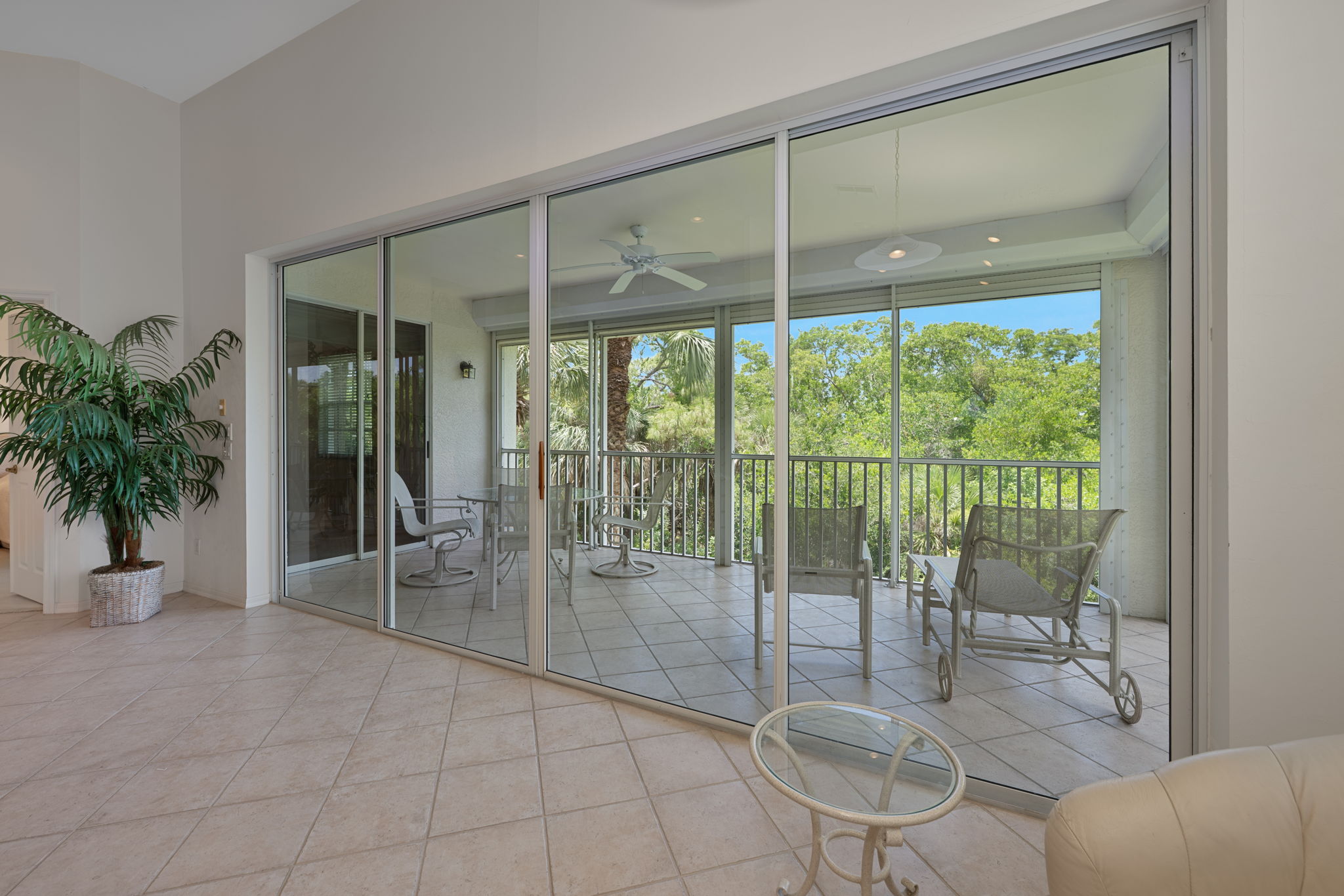 Kitchen - Lanai