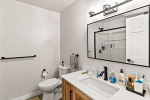 Photo 43