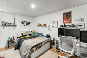  Photo 47