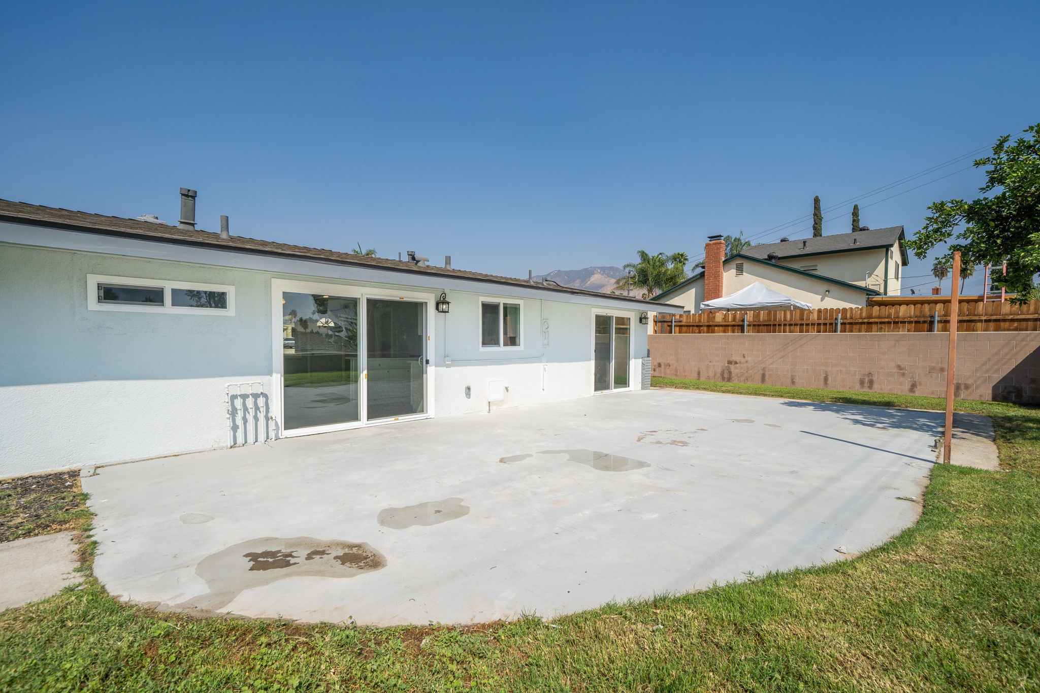  26983 Fisher St, Highland, CA 92346, US Photo 26