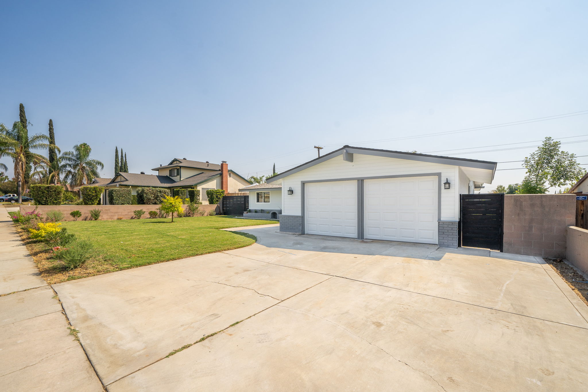  26983 Fisher St, Highland, CA 92346, US Photo 2