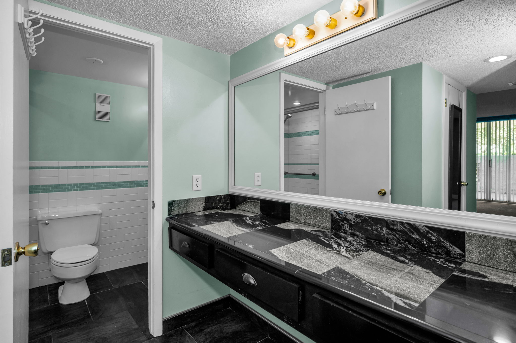 Primary Bathroom1a
