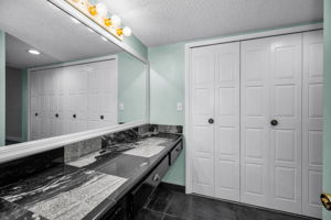 Primary Bathroom1c