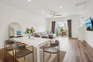 Hummingbird Ln-2404-013.jpg