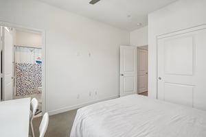 Hummingbird Ln-2404-026.jpg