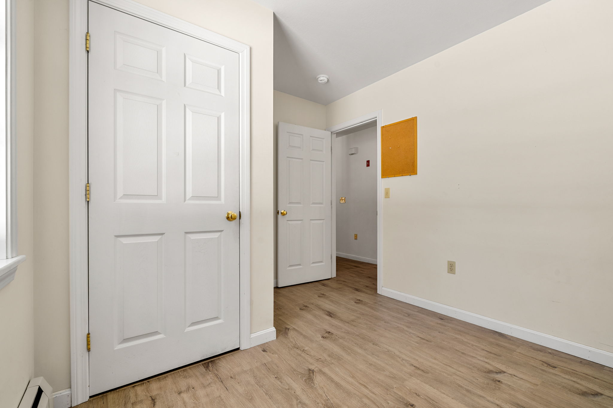 27 Barnes Ave, Alton, NH 03809, USA Photo 62