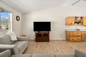 27 Barnes Ave, Alton, NH 03809, USA Photo 30