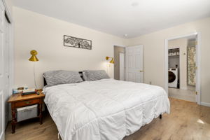 27 Barnes Ave, Alton, NH 03809, USA Photo 50