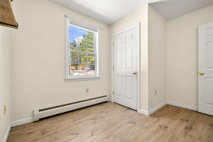 27 Barnes Ave, Alton, NH 03809, USA Photo 60