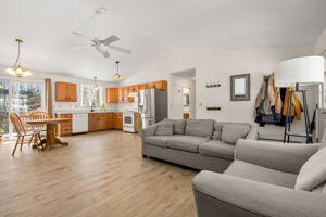 27 Barnes Ave, Alton, NH 03809, USA Photo 74