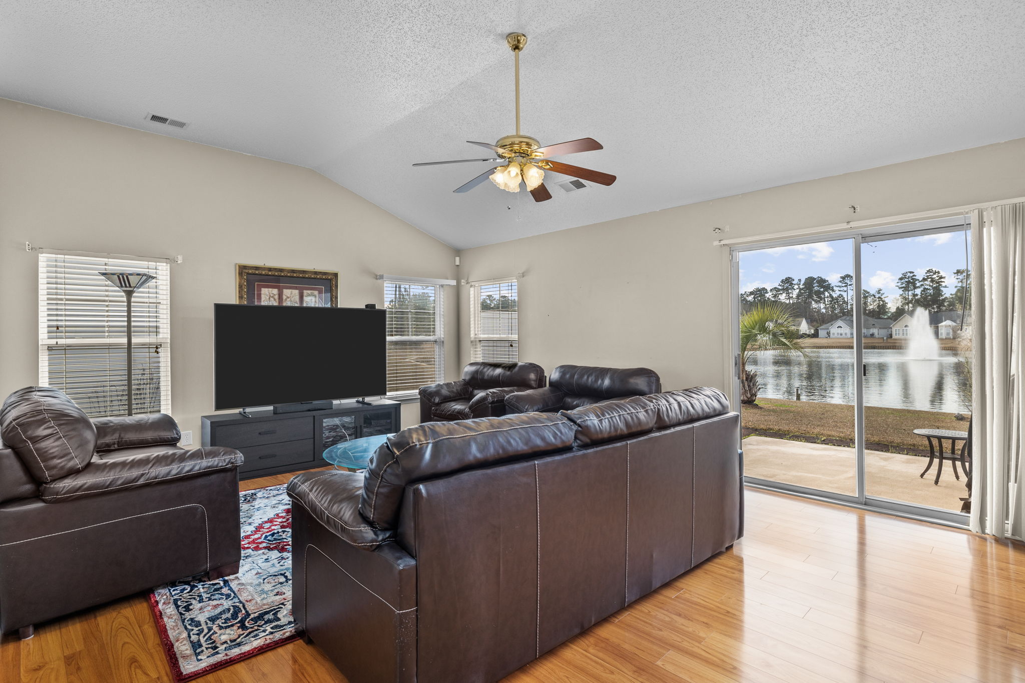 27 Bear Creek Loop, Murrells Inlet, SC 29576, USA Photo 8