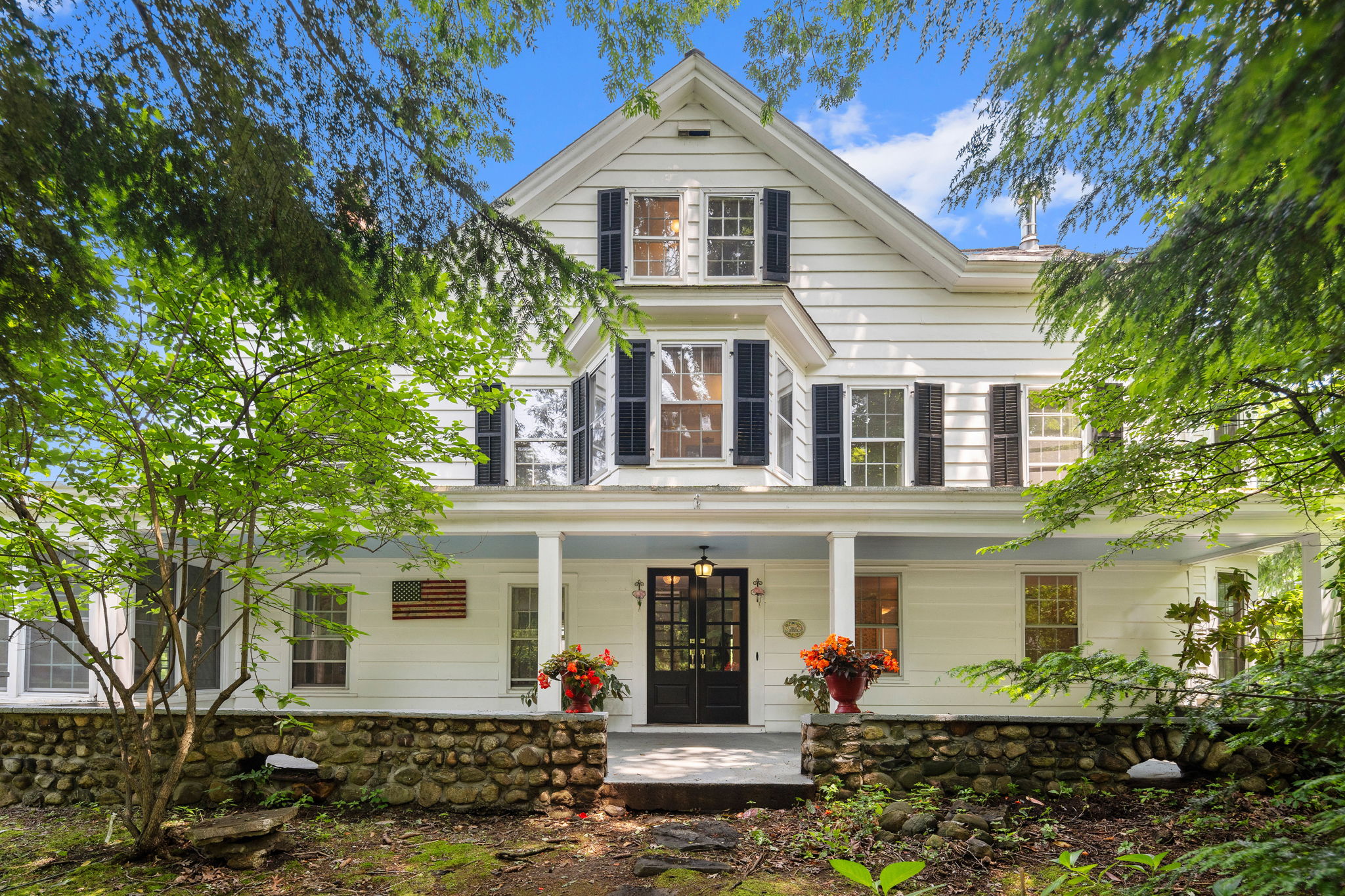 Welcome to 27 Bedford Rd