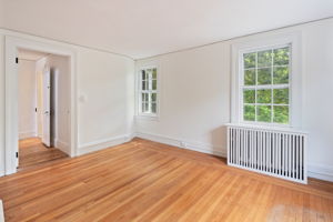 2nd bedroom on 2nd fl
