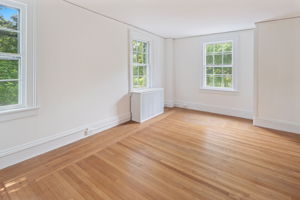 Another angle of 2nd bedroom