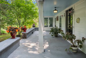 Lovely covered huge front porch