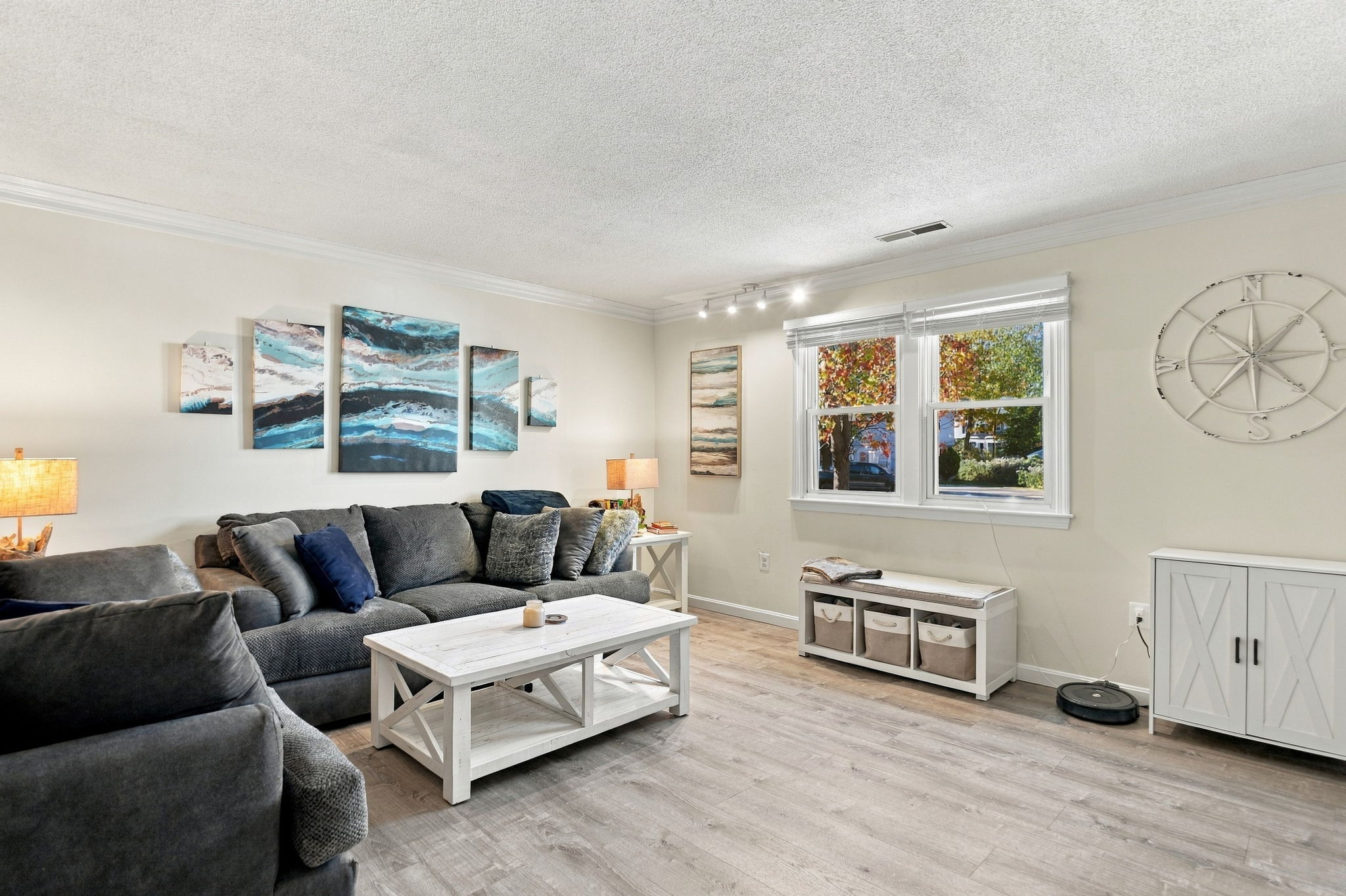 27 Bentley Cir #27, Methuen, MA 01844, USA Photo 4