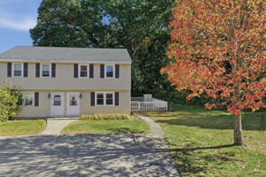 27 Bentley Cir #27, Methuen, MA 01844, USA Photo 0