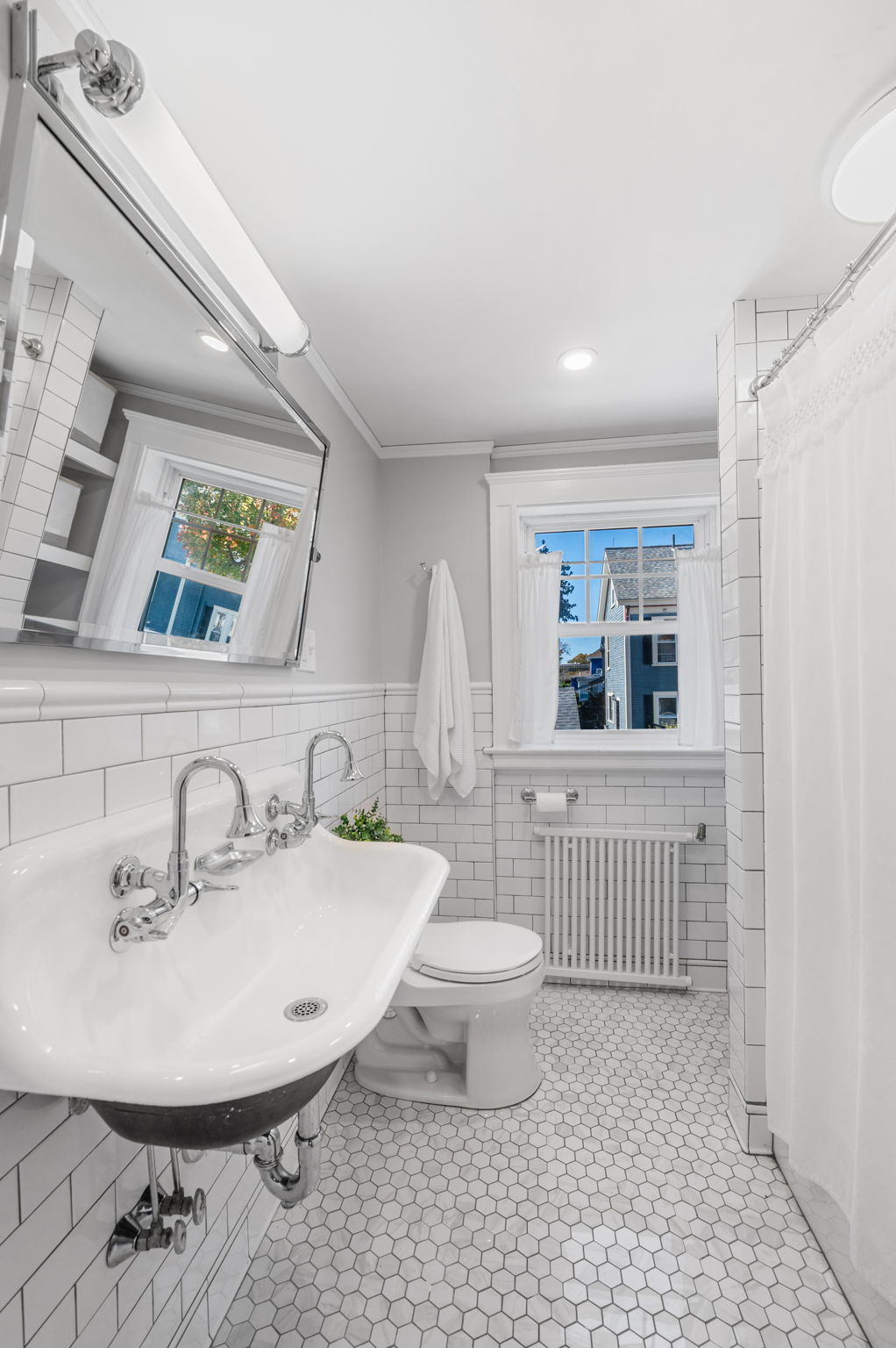 Main Bathroom