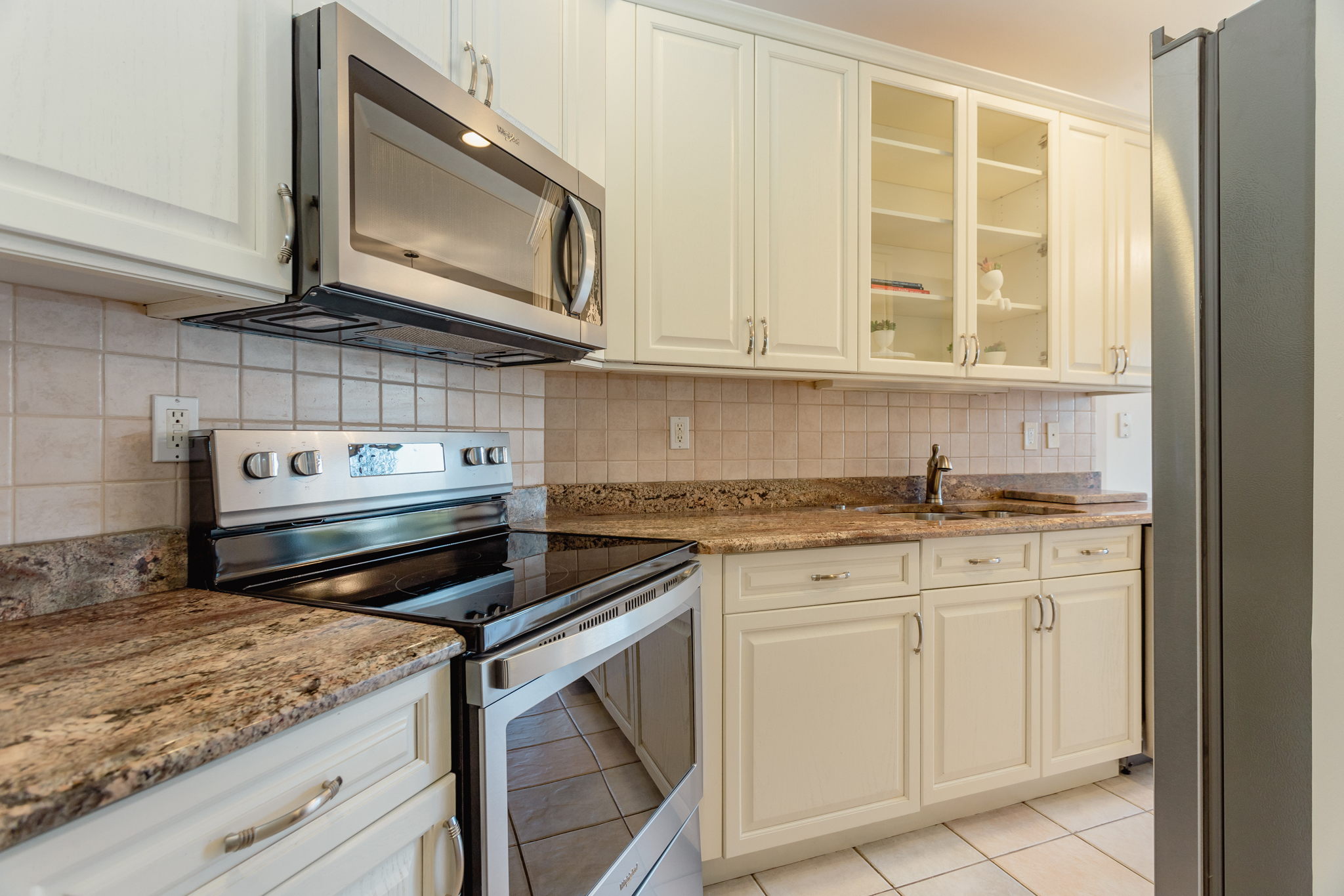 27 Carriage Ln, Oyster Bay, NY 11803, USA Photo 19