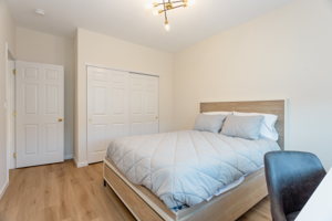 27 Carriage Ln, Oyster Bay, NY 11803, USA Photo 33