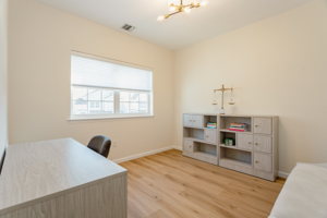 27 Carriage Ln, Oyster Bay, NY 11803, USA Photo 34